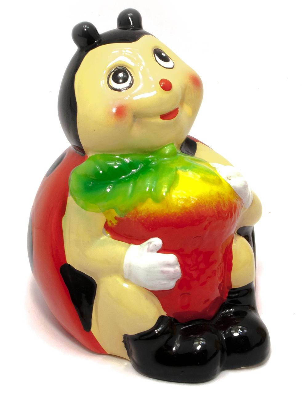 

Копилка керамическая "Божья Коровка с Клубникой" (12х9,5х9 см), Красный