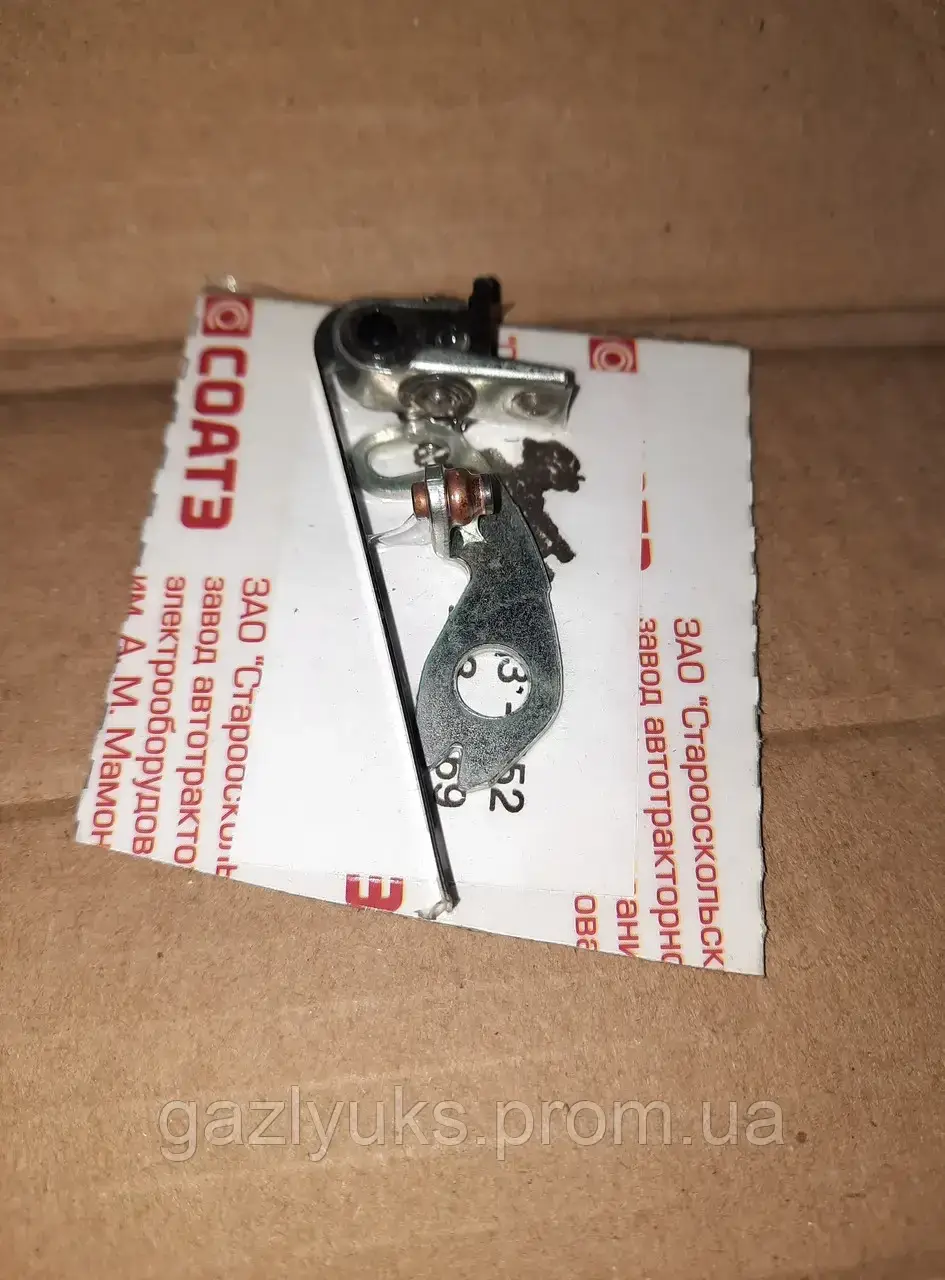 

Контакты распределителя зажигания ГАЗ-2410,2401,УАЗ (пр-во СОАТЭ)