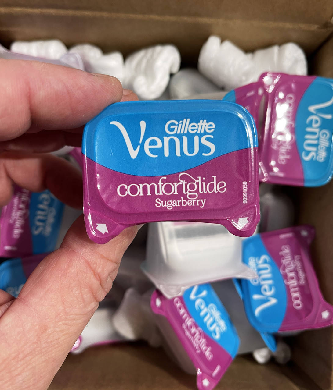 

Оригинал США лезвия картриджи Gillette Venus Comfort Glide Sugarberry упаковка 1 шт