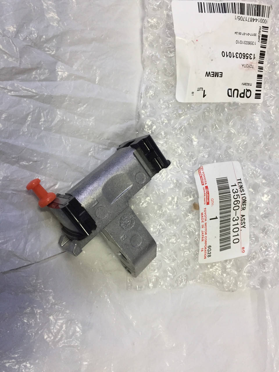 

Натяжитель 13560-31010. TOYOTA