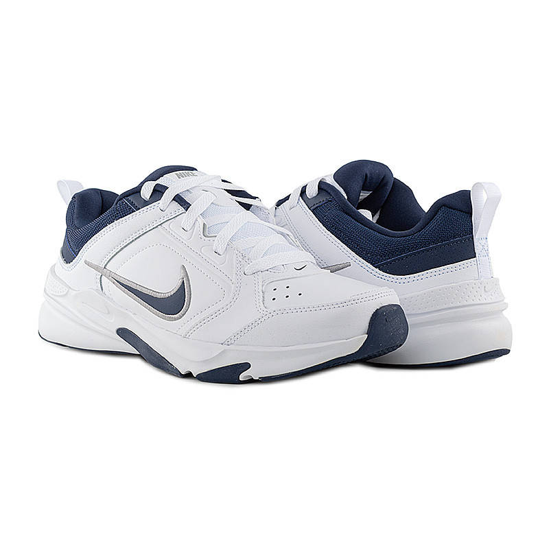 

Кросівки Nike Defy All Day