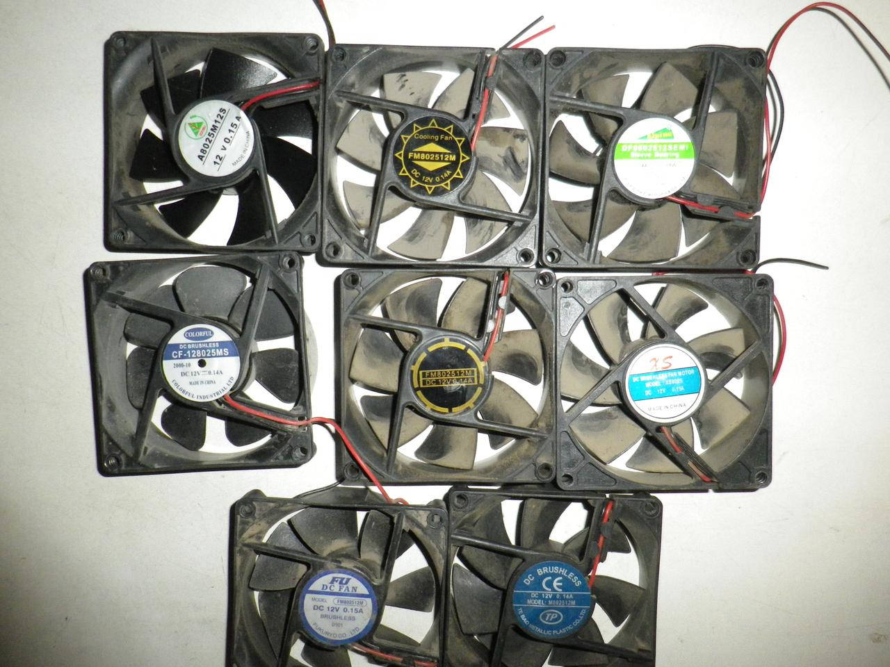 

Кулер 12 в 80 x 80 x 25 0,11 А, 0,14 А, 0,15 А
