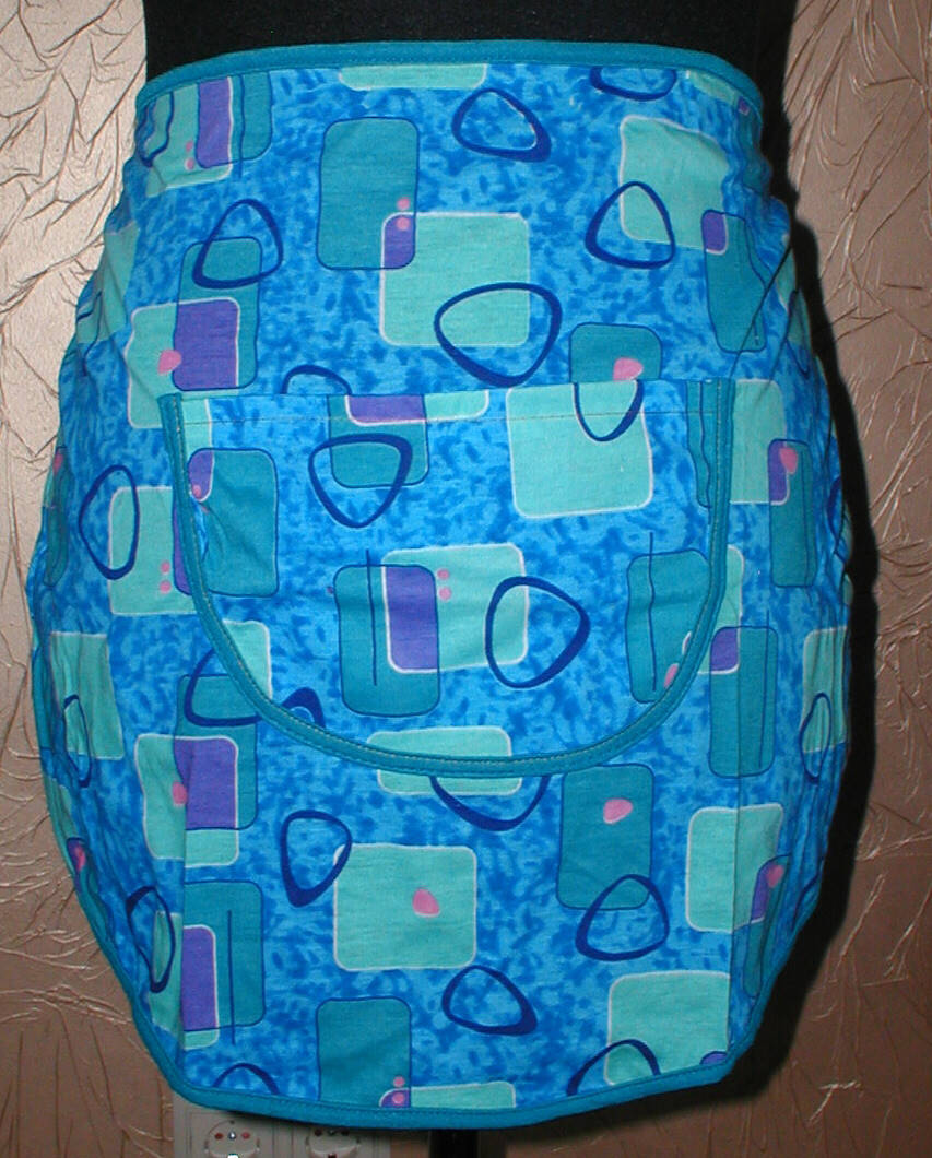 

Передник трикотажный без нагрудника с карманом "кубик" голубой