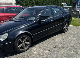 Накладки на арки для Mercedes C-class W203 ABS-пластик (4шт)