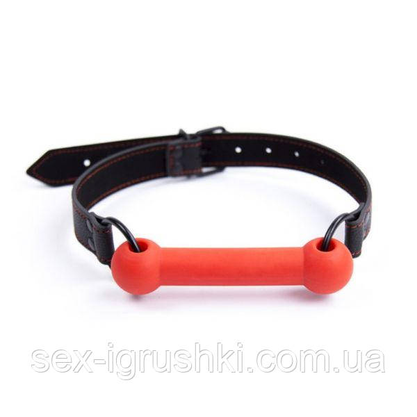 Силіконовий кляп зі шкіряним ремінцем та червоним рядком Silicone Bit Gag Red, Червоний
