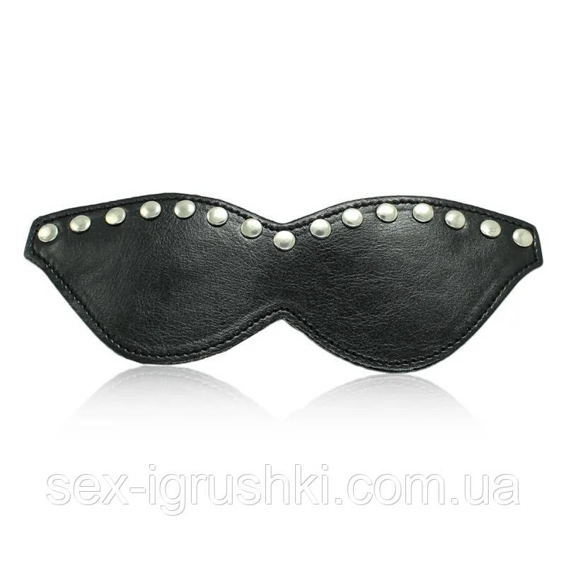 Маска ігрова чорна із заклепками Blindfold Fionissa, Черный