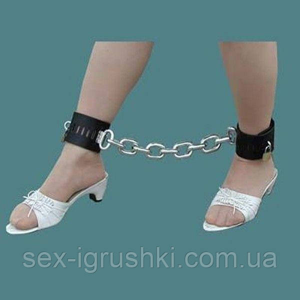 Черные кожанные наножники, Черный