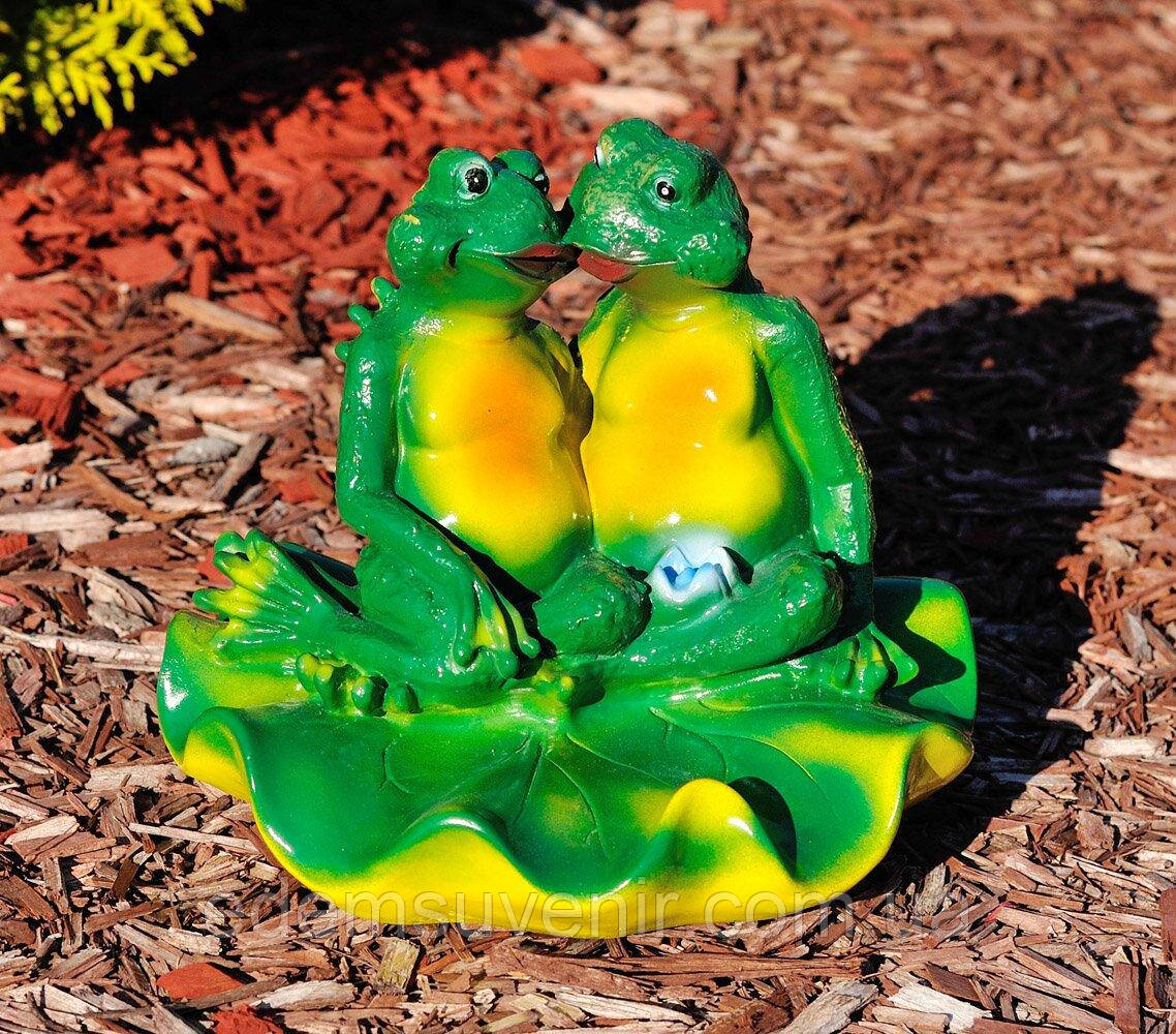 Садова фігура Жаби цілуються, фото 1