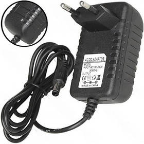 Блок живлення (Model: 13520) вилковий 2,5/5,5 мм, 13.5 V, 2 A, 220 В, з індикатором, Tcom