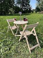 Круглий дерев'яний стіл, для кафе