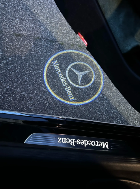 Світлодіодний проектор логотипу Mercedes welcome light у двері Вітальне світло з логотипом Мерседес Бенц