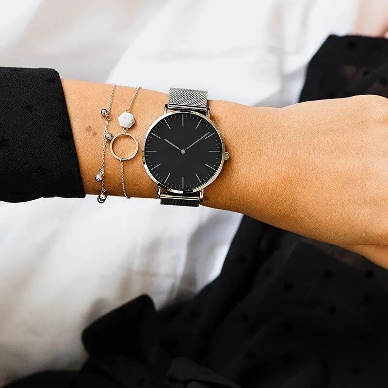 Жіночий годинник Geneva steel watch срібний із чорним