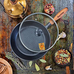 Сковорода чавунна Maysternya з дерев'яною ручкою та скляною кришкою (Ø26 см * 6 см) Т305СЗУк