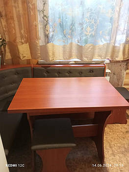 Сімейний куток кухонний зі столом та 2 табуретки 114х154 см Яблуня
