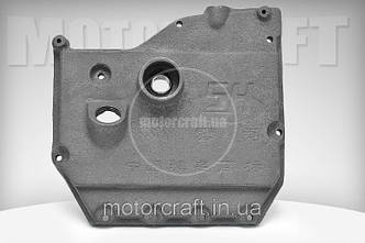 Кришка двигуна бічна SC R-190/195 (коротка) чавунна 10відв