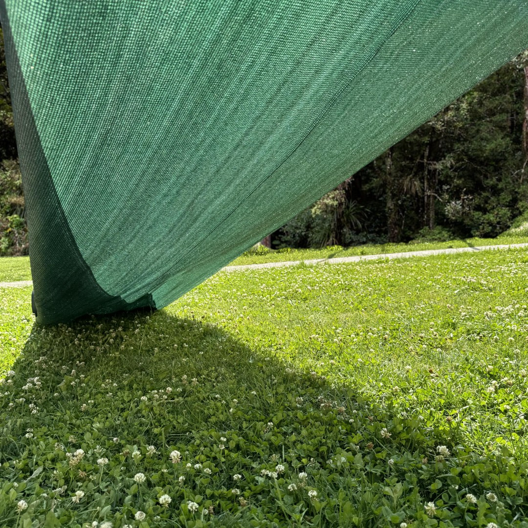 Затіняюча сітка 90% UV 1м*50м захисна 135 г/м²