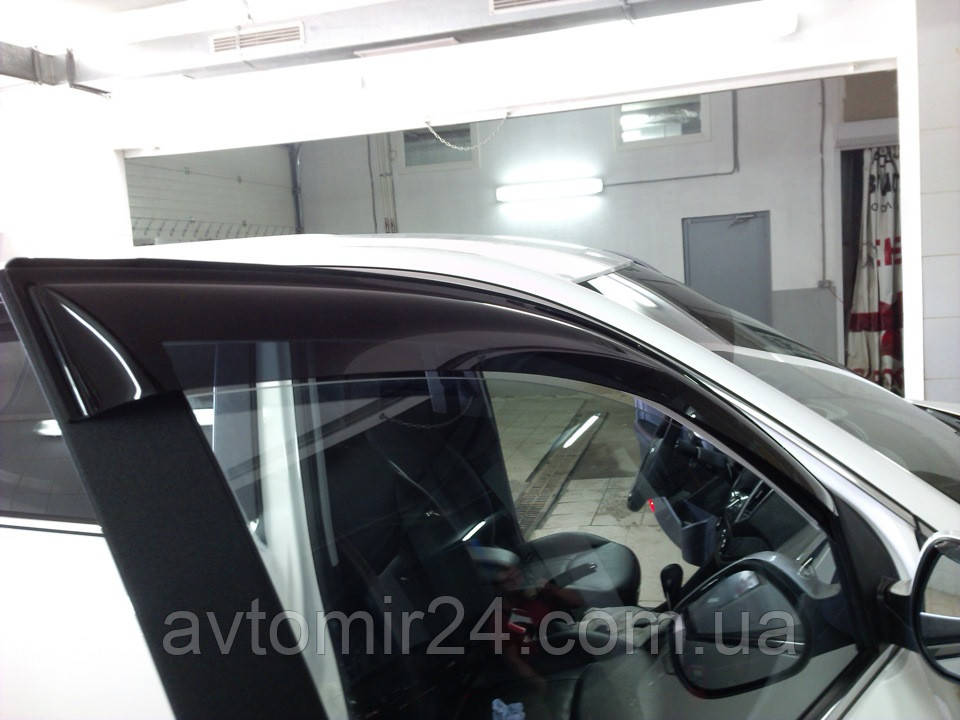 Дефлектори вікон Nissan NV200 (2шт) 2009 Вітровики Ніссан НВ200 дефлектори (2шт)
