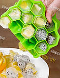Силіконова форма для льоду Ice у вигляді сот на 37 комірок, різні кольори, фото 5