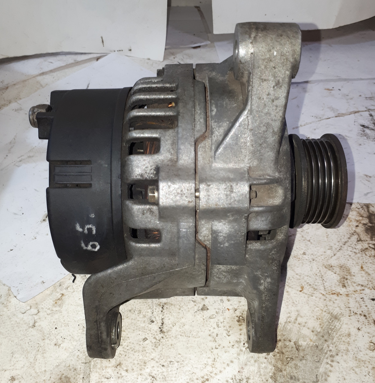 Генератор 058903016 1.8 20V ADR Фольксваген Пасат Volkswagen Passat B5