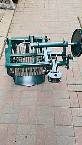 КАРТОПЛЕКОПАЧ ВІБРАЦІЙНИЙ ТРАКТОРНИЙ