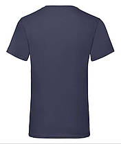 Глибоко Темно-Синя чоловіча футболка базова з V-подібним вирізом Valueweight v-neck Fruit of the loom, фото 4