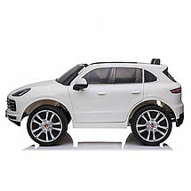Електромобіль дитячий Porsche Cayenne (2 мотори 35W, акумулятор 12V7Ah, МР3, USB, пульт керування) YJ7192B, фото 2