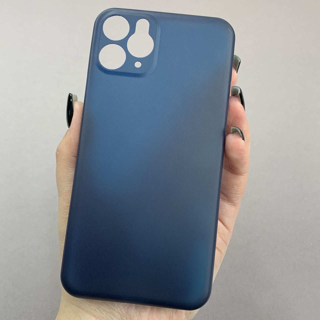 Чехол для iPhone 11 Pro ультратонкий карбоновый чехол на телефон айфон 11 про синій LKG