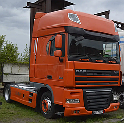 Кабіна DAF XF 105 помаранчева