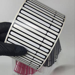 Наліпки на тіпси чорні Total Beauty 1 лист/50 Наліпок