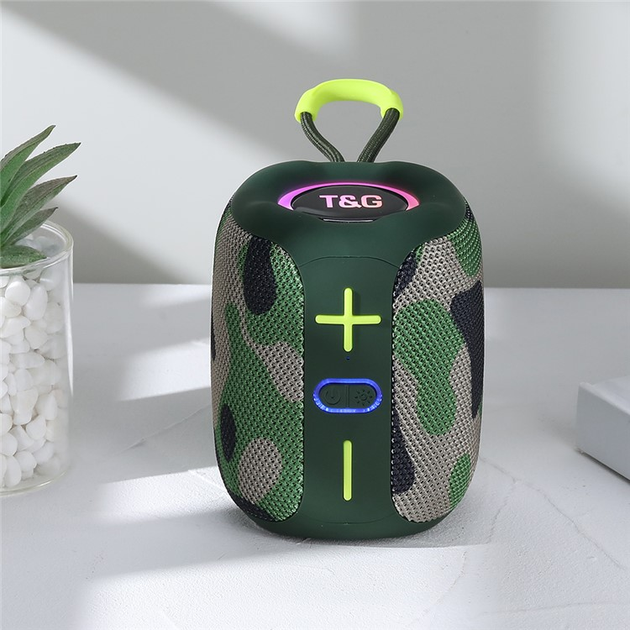 Портативна блютуз колонка камуфляж з радіо підсвічуванням гучний зв'язок TG658 FM RGB speakerphone camouflage