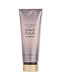 ШВИДКЕ ДЛЯ ТЕЛА Velvet Petals із шимером Victoria's Secret ( Вікторія Сікрет)