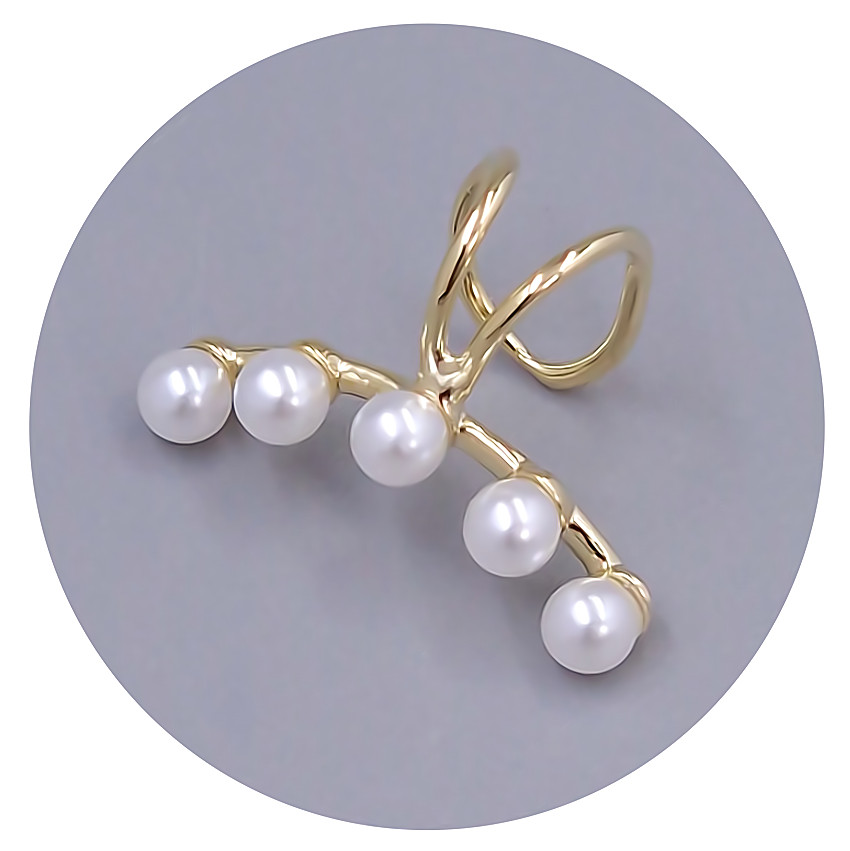 Кафи FJ. Позолота лимонного оттенка с жемчугом. Длина: 20 мм Ширина: 7 мм