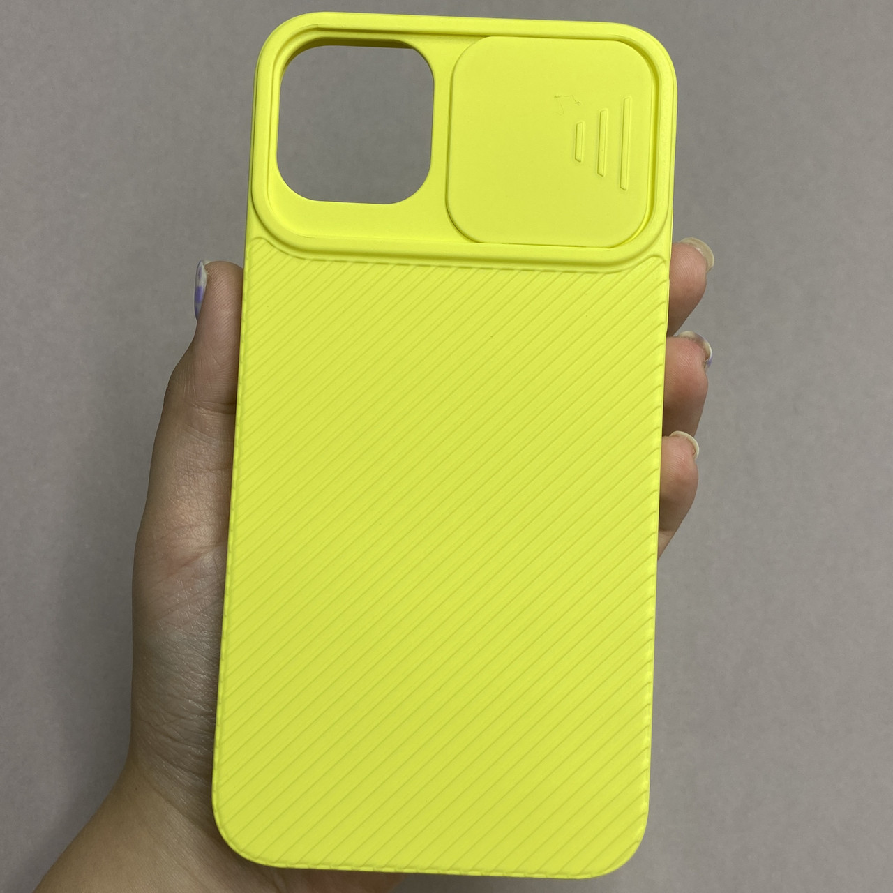 Чохол для Apple iPhone 11 Pro Max щільний зі шторкою для камери чохол на телефон айфон 11 про макс жовтий H90