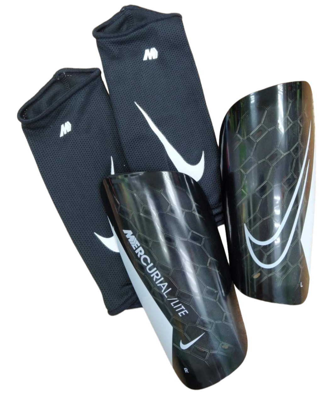 Футбольні щитки Nike Mercurial Lite DN3611-010