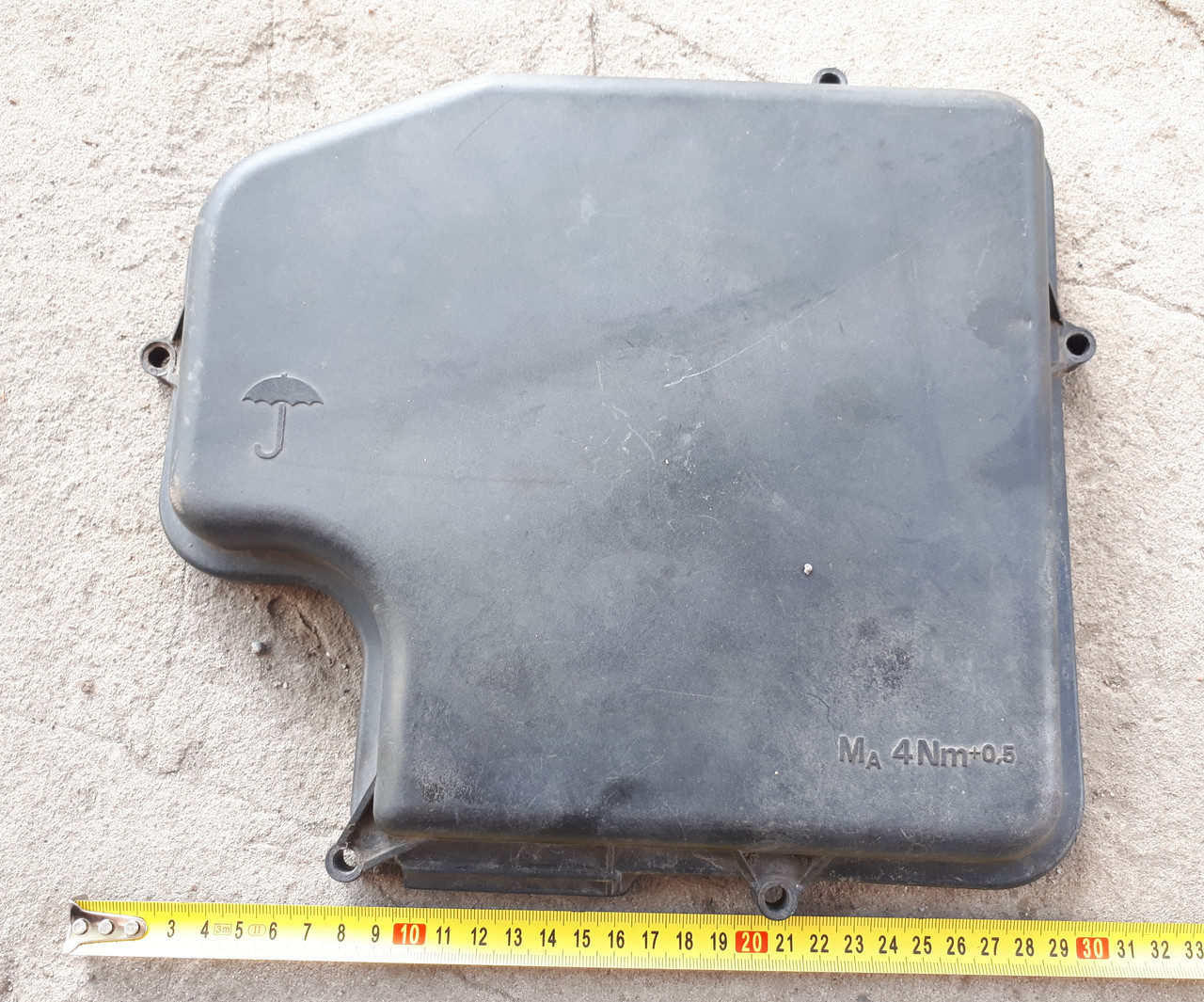 Кришка блоку запобіжників 8D1907613A Фольксваген Пасат Volkswagen Passat B5