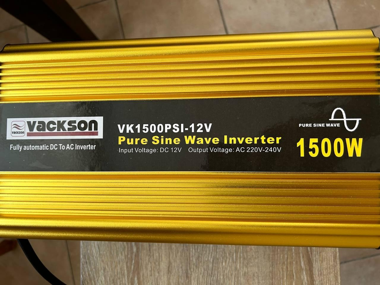 Перетворювач напруги Vackson VK1500PI-12V, чиста синусоїда, 12-220 В,1500W