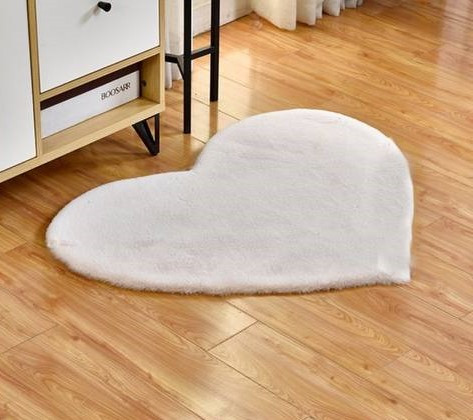 Килимок Сердечко 90х90 см