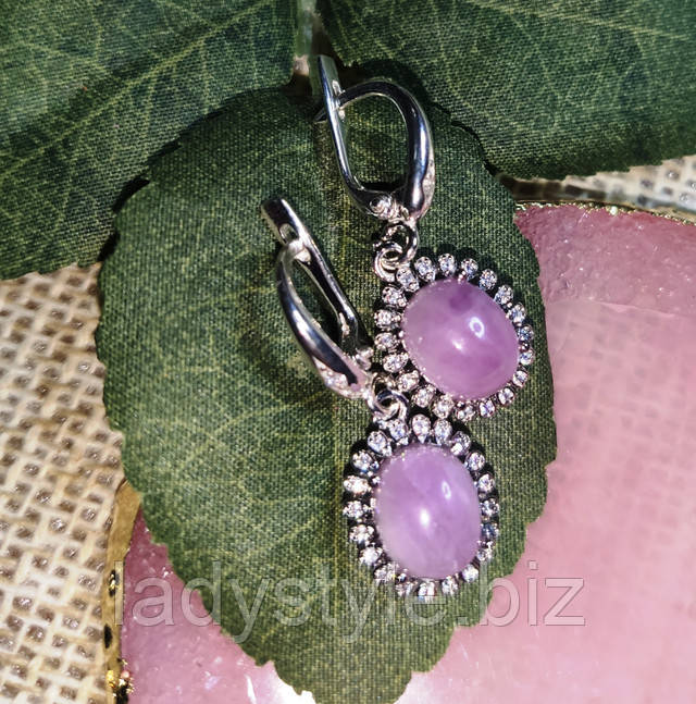 Яркие серьги с натуральным кунцитом от студии LadyStyle.Biz купить украшения с солнечным камнем, серьги кольцо перстень петерсит купить
