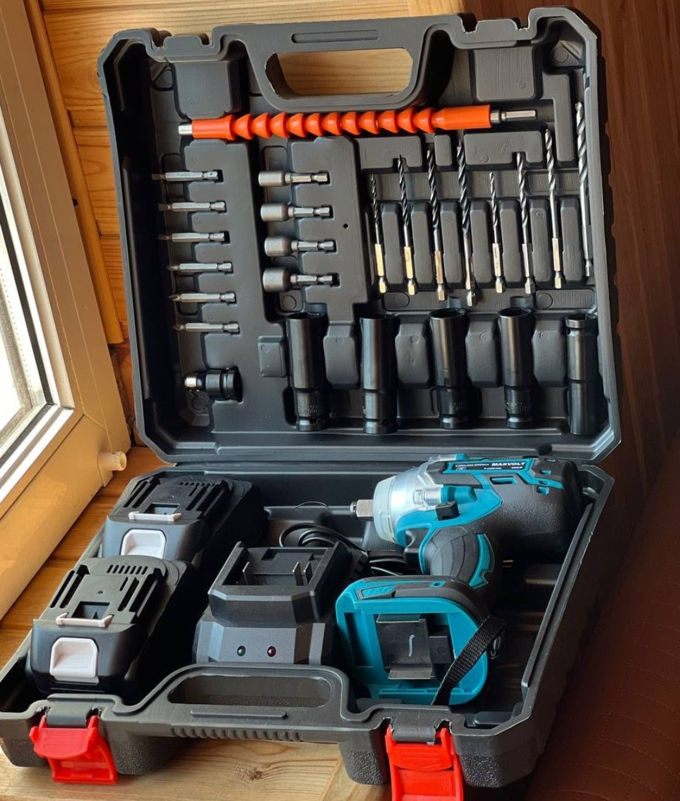 Гайковерт акумуляторний Makita DTW301 (36V, 5AH) з набором інструменту. Гайковерт Макита 36 вольт