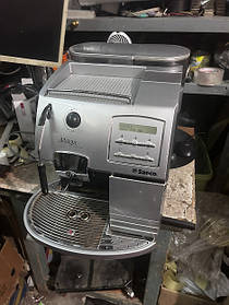 Кавомашина Saeco Magic Comfort Plus No 242006100