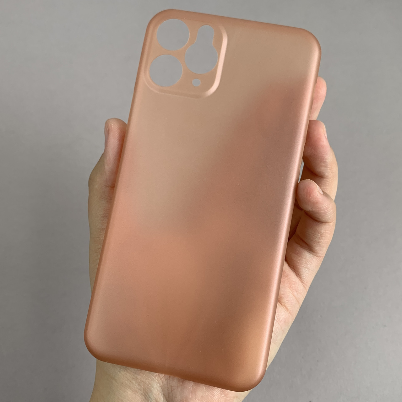 Чехол для iPhone 11 Pro ультратонкий карбоновый чехол на телефон айфон 11 про рожевий LKG