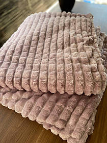 Плед - покривало Євро розмір 200*230. колір - пудровий