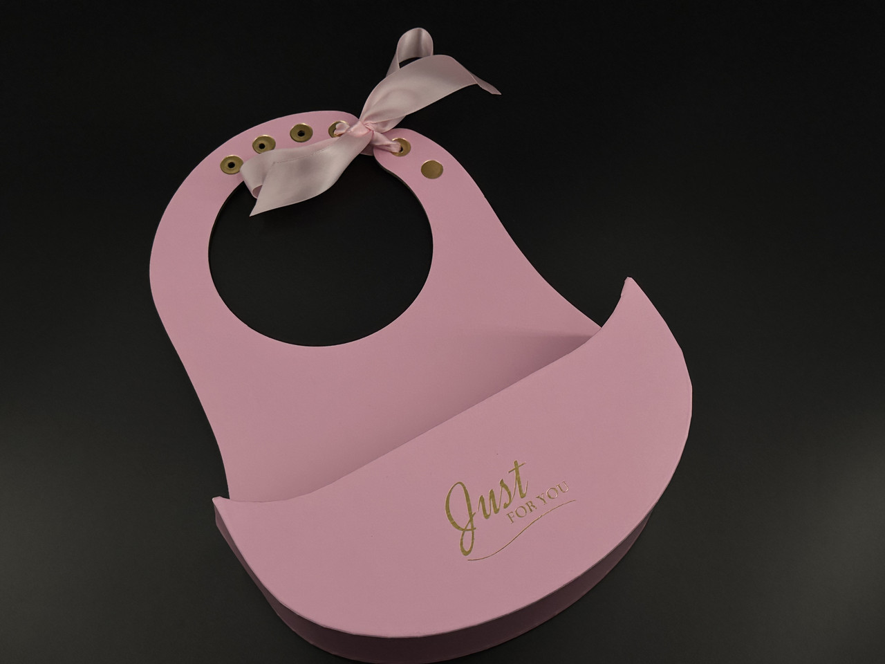 Коробки для квітів оксамитові флористичні Колір рожевий. 22х9см