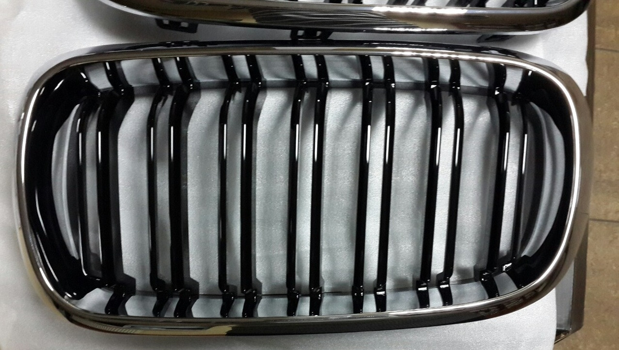 Решетка радиатора ноздри BMW X6 F16 стиль X6M (хром рамка) - фото 7 - id-p424822745