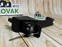 Ручка дверей ліва МТЗ-80/82/892 у зборі з ключем (кат. 80-6105300-А1) Оригинал