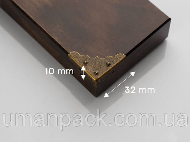 Кутник металевий. Колір "стара латунь". 32х32х10мм