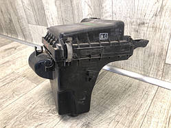 Корпус повітряного фільтра TOYOTA PRIUS - 30 09-17 1770037261