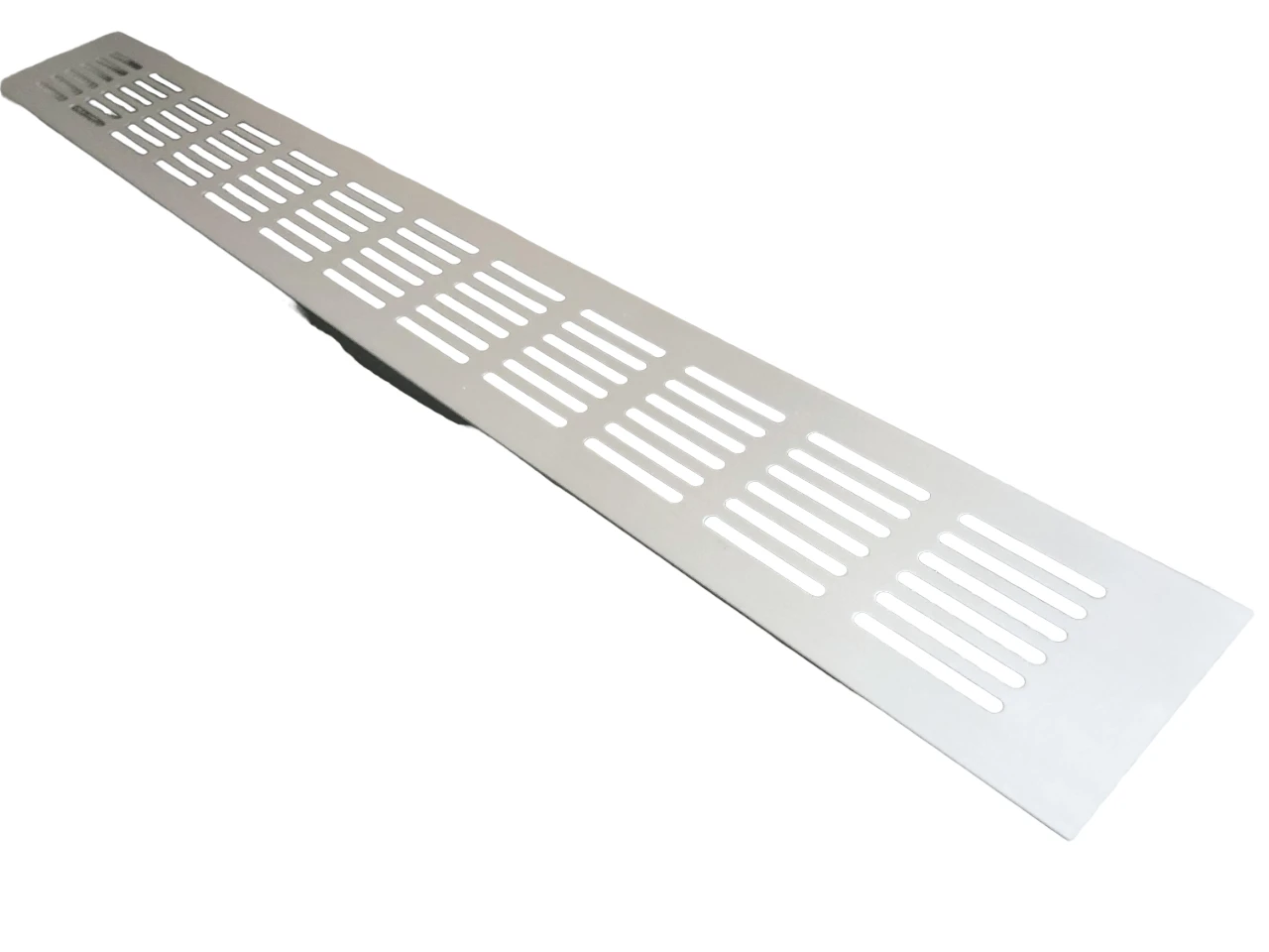 Решітка вентиляційна 600х60мм алюміній