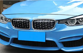 Решітка радіатора  BMW (БМВ) 3 series F30, F31, F35 (2012-2016) Ноздрі рестайлінг решітки ф30