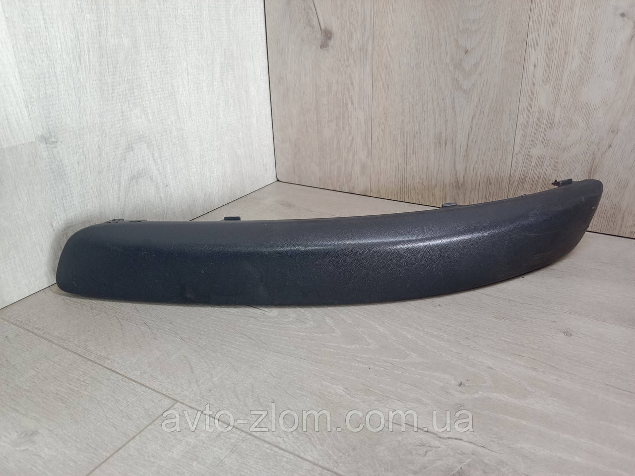 Накладка переднього бампера Volkswagen Golf 5. Гольф 5. Хетчбек. Ліва. 1K0807717., фото 1